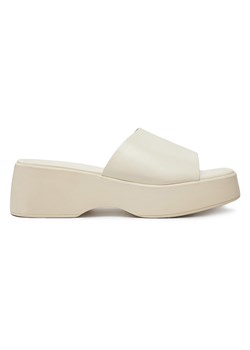 Klapki DeeZee ST024206-1 ze sklepu ccc.eu w kategorii Klapki damskie - zdjęcie 179636931