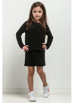 Krótka bluza dresowa dla dziewczynki - czarna ze sklepu Cudmoda w kategorii Bluzy dziewczęce - zdjęcie 179651992