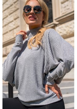 Sweter damski z golfem - szary ze sklepu Cudmoda w kategorii Swetry damskie - zdjęcie 179654221
