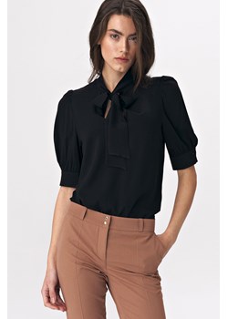 Elegancka bluzka z wiązaniem - czarna ze sklepu Cudmoda w kategorii Bluzki damskie - zdjęcie 179655412