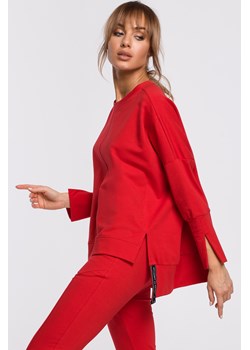 Bluza z rozcięciami na bokach i lampasem - czerwona ze sklepu Cudmoda w kategorii Bluzy damskie - zdjęcie 179655443