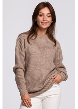 Długi sweter w prążek - cappuccino ze sklepu Cudmoda w kategorii Swetry damskie - zdjęcie 179656053