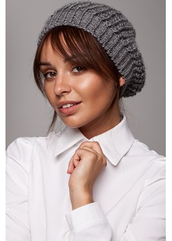Stylowy ciepły beret - grafitowy ze sklepu Cudmoda w kategorii Berety damskie - zdjęcie 179656091
