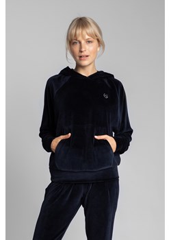 Welurowa bluza z nietoperzowymi rękawami - granatowa ze sklepu Cudmoda w kategorii Bluzy damskie - zdjęcie 179656322