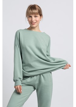 Klasyczna bluza z logo - miętowa ze sklepu Cudmoda w kategorii Bluzy damskie - zdjęcie 179656872