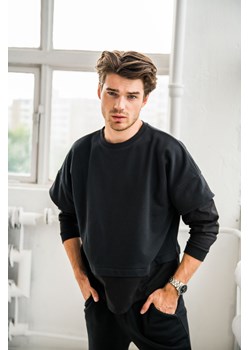 Bluza męska z warstwowymi rękawami - czarna ze sklepu Cudmoda w kategorii Bluzy męskie - zdjęcie 179657060
