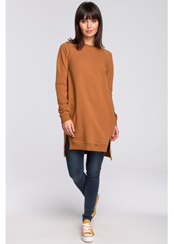 Bluza - tunika z rozcięciami po bokach i ściągaczem na dole - karmelowa ze sklepu Cudmoda w kategorii Bluzy damskie - zdjęcie 179657960