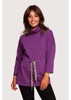 Bluza z golfem o przedłużonym kroju - purpurowa ze sklepu Cudmoda w kategorii Bluzy damskie - zdjęcie 179658270