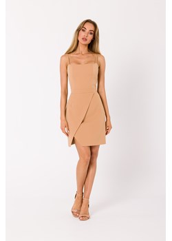 Elegancka sukienka mini na ramiączkach - karmelowa ze sklepu Cudmoda w kategorii Sukienki - zdjęcie 179658963