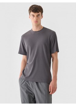 Męski t-shirt basic Outhorn OTHWAW24TTSHM2368 - szary ze sklepu Sportstylestory.com w kategorii T-shirty męskie - zdjęcie 179664281