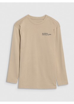 Chłopięcy longsleeve z nadrukiem 4F 4FJRSS25TLONM538 - beżowy ze sklepu Sportstylestory.com w kategorii T-shirty chłopięce - zdjęcie 179733060