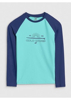 Chłopięcy longsleeve do pływania 4F 4FJWSS25TFLOM509 - turkusowy ze sklepu Sportstylestory.com w kategorii T-shirty chłopięce - zdjęcie 179733393