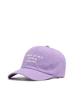 Cropp - Fioletowa czapka z napisem - fioletowy ze sklepu Cropp w kategorii Czapki z daszkiem damskie - zdjęcie 179768344