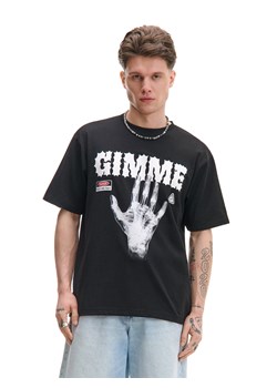 Cropp - Czarna koszulka z kontrastowym nadrukiem - czarny ze sklepu Cropp w kategorii T-shirty męskie - zdjęcie 179770412