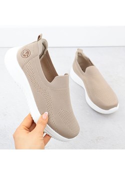 Buty sportowe damskie wsuwane beżowe Vinceza 17367 beżowy ze sklepu ButyModne.pl w kategorii Buty sportowe damskie - zdjęcie 179793001