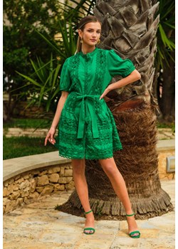 Zielona Rozkloszowana Sukienka Koronkowa z Wiązanym Paskiem Vinka ze sklepu renee.pl w kategorii Sukienki - zdjęcie 179857860