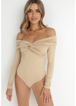Beżowe Body z Odkrytymi Ramionami Talosyne ze sklepu born2be.pl w kategorii Body damskie - zdjęcie 179986941