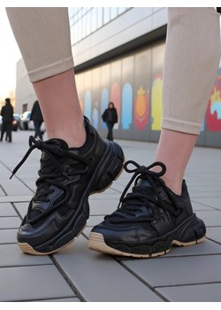 Royalfashion Sneakersy damskie Ottoles ze sklepu royalfashion.pl w kategorii Buty sportowe damskie - zdjęcie 180198482