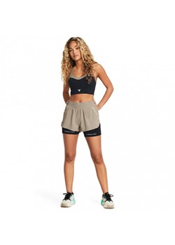 Damskie spodenki treningowe Project Rock Flex Short - beżowe ze sklepu Sportstylestory.com w kategorii Szorty - zdjęcie 180211302