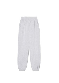 Cropp - Dresowe szare joggery z wiskozą - jasny szary ze sklepu Cropp w kategorii Spodnie damskie - zdjęcie 180221314