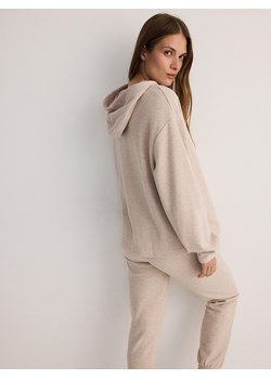 Reserved - Bluza oversize z kapturem - beżowy ze sklepu Reserved w kategorii Bluzy damskie - zdjęcie 180231882