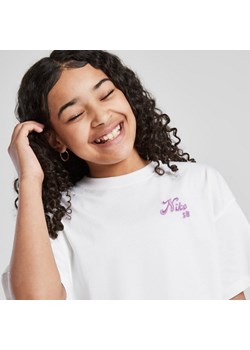NIKE T-SHIRT G NK SB TEE BOXY ze sklepu JD Sports  w kategorii Bluzki dziewczęce - zdjęcie 180241732