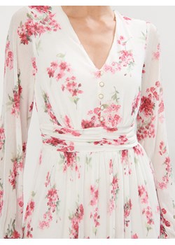 Mohito - Sukienka mini w różowe kwiaty - różowy ze sklepu Mohito w kategorii Sukienki - zdjęcie 180255092