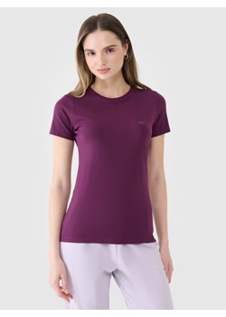 Damski t-shirt basic 4F 4FWSS25TTSHF2351 - fioletowy ze sklepu Sportstylestory.com w kategorii Bluzki damskie - zdjęcie 180259842