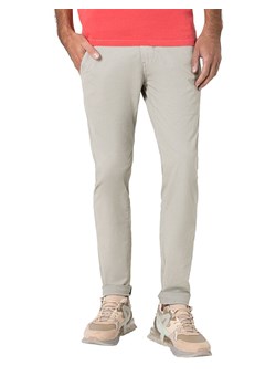 Timezone Spodnie chino &quot;Janno&quot; - Slim fit - w kolorze szarym ze sklepu Limango Polska w kategorii Spodnie męskie - zdjęcie 180273150