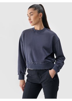 Damska bluza nierozpinana bez kaptura 4F 4FWSS25TSWSF1742 - granatowa ze sklepu Sportstylestory.com w kategorii Bluzy damskie - zdjęcie 180275381