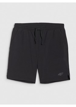 Chłopięce spodenki sportowe 4F 4FJWSS25TFSHM0858 - czarne ze sklepu Sportstylestory.com w kategorii Spodenki chłopięce - zdjęcie 180275481