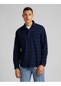 MĘSKA KOSZULA MATERIAŁOWA LEE WORKER SHIRT INDIGO L68HKPDK 112117138 ze sklepu YouNeedit.pl w kategorii Koszule męskie - zdjęcie 180292321