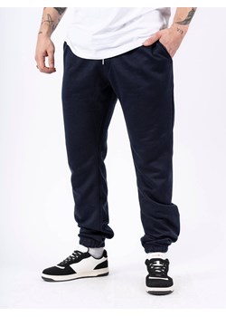 Marcus męskie spodnie dresowe BUKSER Colin Pants 16-200133 7105 ze sklepu YouNeedit.pl w kategorii Spodnie męskie - zdjęcie 180296544