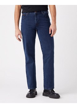 MĘSKIE SPODNIE JEANSOWE WRANGLER TEXAS COALBLUE STONE W121YN29H 112144746 ze sklepu YouNeedit.pl w kategorii Jeansy męskie - zdjęcie 180300391