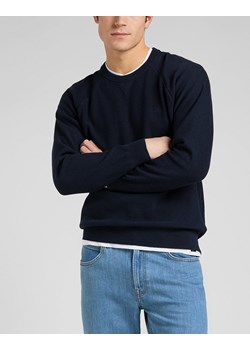 LEE RAGLAN CREW KNIT MĘSKI SWETER KLASYCZNY LOGO NAVY L83PKH35 112145612 ze sklepu YouNeedit.pl w kategorii Swetry męskie - zdjęcie 180301162