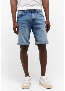 MĘSKIE SZORTY MUSTANG Chicago Shorts Z Denim Blue 1015690 5000 202 ze sklepu YouNeedit.pl w kategorii Spodenki męskie - zdjęcie 180302143