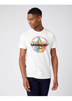 MĘSKI T-SHIRT WRANGLER RAINBOW OFF WHITE W7J9D3737 112141559 ze sklepu YouNeedit.pl w kategorii T-shirty męskie - zdjęcie 180310590