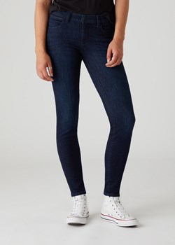 WRANGLER SKINNY DAMSKIE SPODNIE JEANSOWE TAINTED BLUE W28KSZ21H 112128333 ze sklepu YouNeedit.pl w kategorii Jeansy damskie - zdjęcie 180313140
