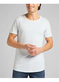LEE SHAPED TEE MĘSKI T-SHIRT KOSZULKA SKYWAY BLUE L62JEBQL 112140411 ze sklepu YouNeedit.pl w kategorii T-shirty męskie - zdjęcie 180314003