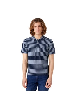 WRANGLER POLO SHIRT MĘSKA KOSZULKA W PASKI MID INDIGO W7BJDOX8E 112321772 ze sklepu YouNeedit.pl w kategorii T-shirty męskie - zdjęcie 180319184