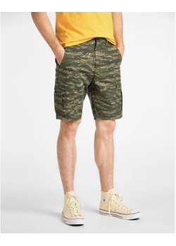 SZORTY MĘSKIE LEE FATIGUE SHORT CAMO L73BCJ86 112120337 ze sklepu YouNeedit.pl w kategorii Spodenki męskie - zdjęcie 180320184