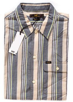 KOSZULA MĘSKA LEE SS BUTTON DOWN VARIATION SKY CAPTAIN L66LUGHY 112116566 ze sklepu YouNeedit.pl w kategorii Koszule męskie - zdjęcie 180322380