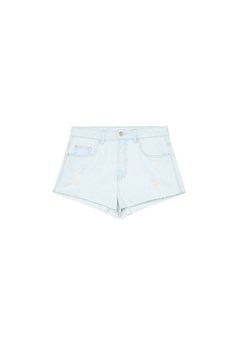Cropp - Jasne jeansowe szorty z postrzępionymi nogawkami - błękitny ze sklepu Cropp w kategorii Szorty - zdjęcie 180339872