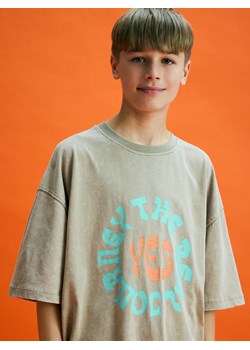 Reserved - T-shirt oversize - beżowy ze sklepu Reserved w kategorii T-shirty chłopięce - zdjęcie 180340040