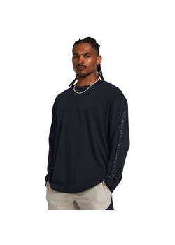 Męski longsleeve z nadrukiem Under Armour UA HW Tonal Wordmark LS - czarny - id: 276742 - marki Under Armour - 180343002 Męski longsleeve z nadrukiem Under Armour UA HW Tonal Wordmark LS - czarny ze sklepu Sportstylestory.com w kategorii T-shirty męskie - zdjęcie 180343002