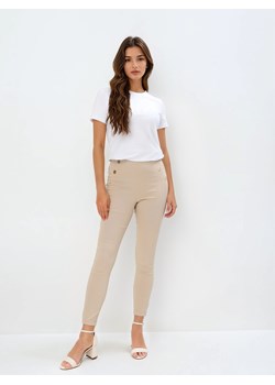 Mohito - Beżowe spodnie skinny - beżowy ze sklepu Mohito w kategorii Spodnie damskie - zdjęcie 180386893
