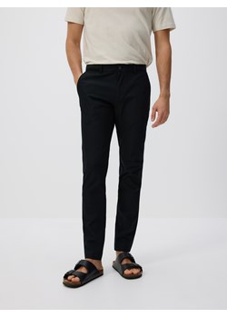 Reserved - Spodnie chino slim fit - czarny ze sklepu Reserved w kategorii Spodnie męskie - zdjęcie 180387221