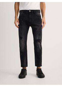 Reserved - Jeansy carrot slim z przetarciami - czarny ze sklepu Reserved w kategorii Jeansy męskie - zdjęcie 180388720