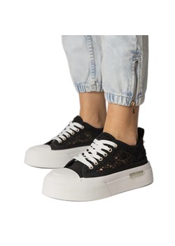 Czarne trampki sneakersy damskie ażurowe ze sklepu ButyModne.pl w kategorii Trampki damskie - zdjęcie 180397492
