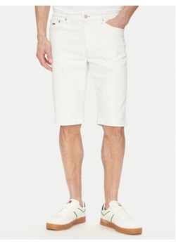 Tommy Jeans Szorty jeansowe Ryan DM0DM20956 Biały Regular Fit - id: 0000304663895 - marki Tommy Jeans - 180404300 Tommy Jeans Szorty jeansowe Ryan DM0DM20956 Biały Regular Fit ze sklepu MODIVO w kategorii Spodenki męskie - zdjęcie 180404300